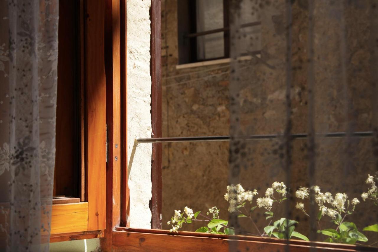 La Casina Di Elena, Romantic Apartment In サン・ジミニャーノ エクステリア 写真